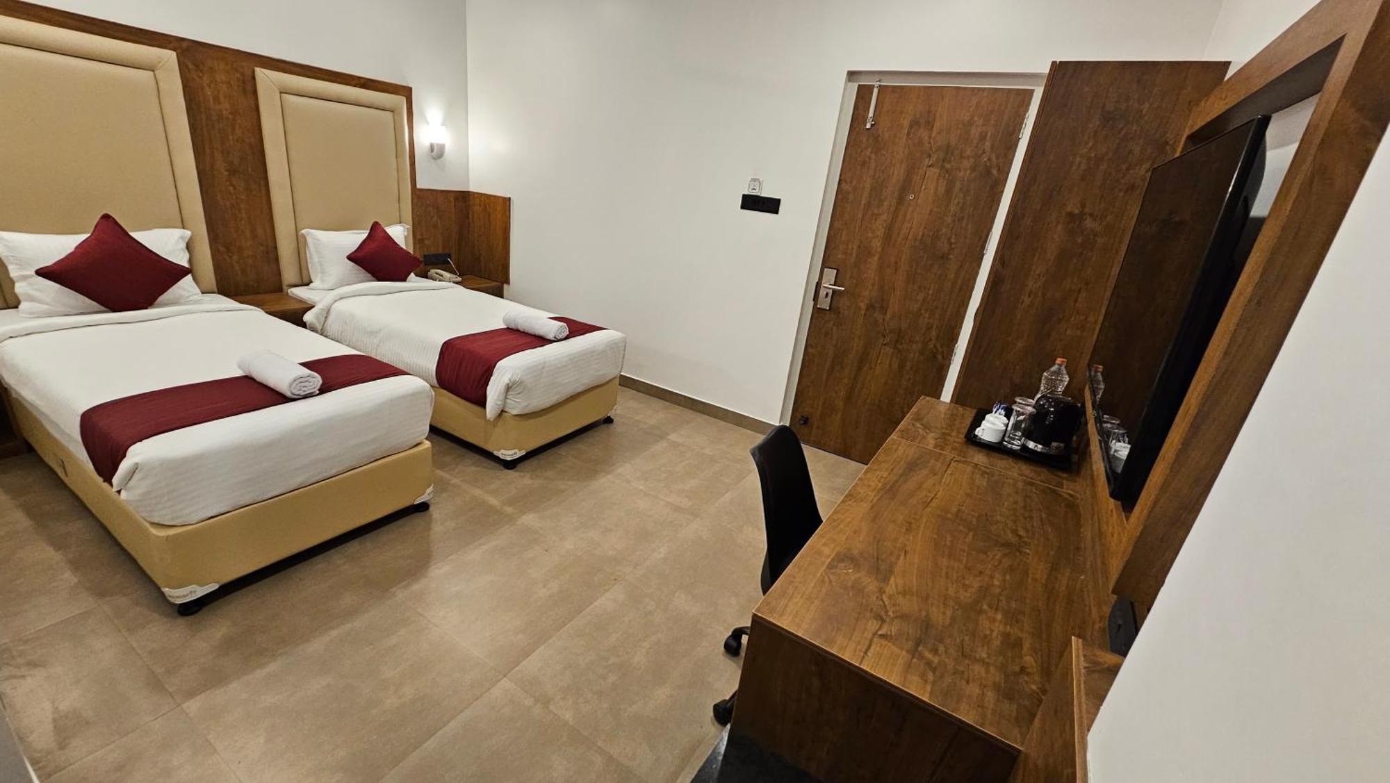 Hotel Indiana Hills Shillong Exterior foto